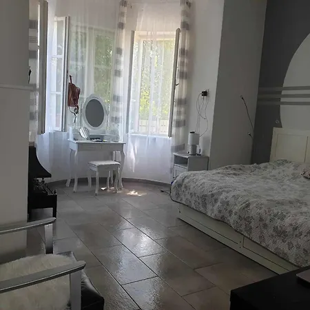 Arpad House 아파트 Fonyód