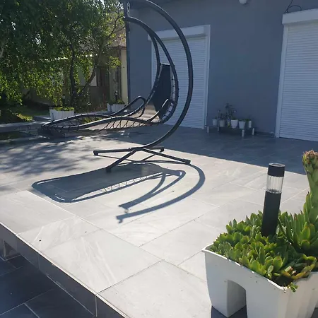 Arpad House 아파트 *