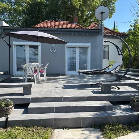 Arpad House Apartment