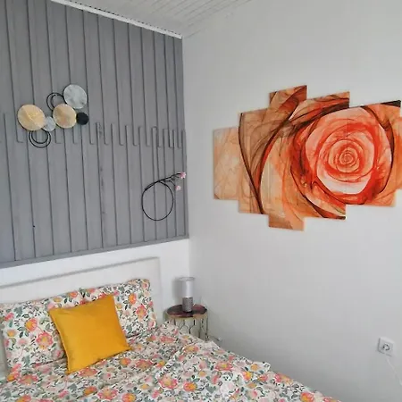 Arpad House Apartment *