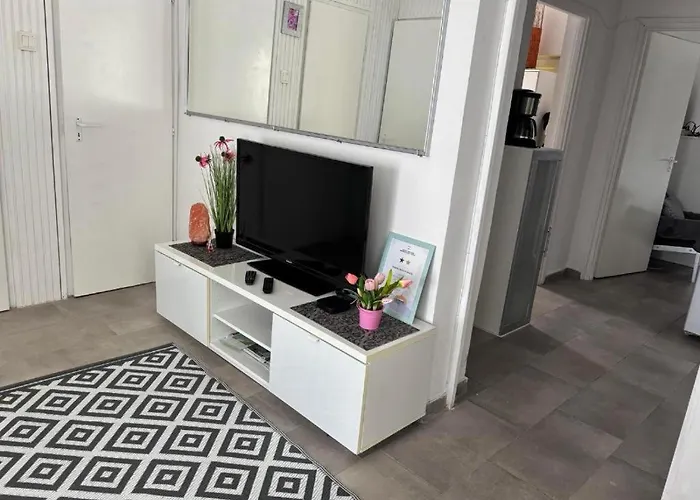 아파트 Arpad House