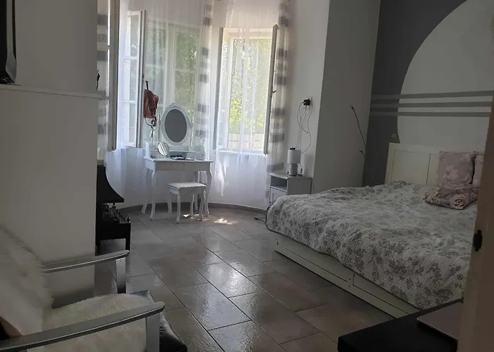 Arpad House 아파트 Fonyód