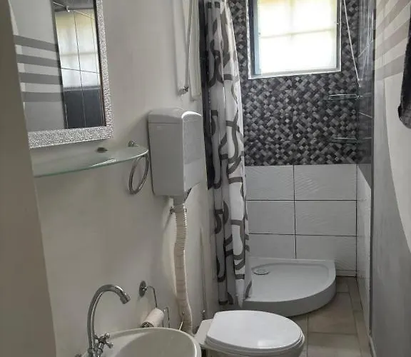 Arpad House 아파트 *