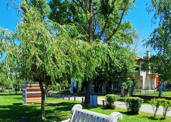 árpád House